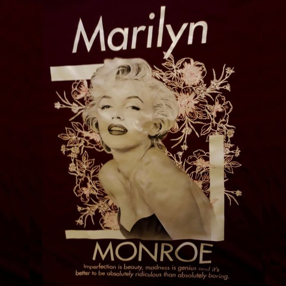 Marilyn Monroe Photo glam pop star Girls Official T-Shirt L NWT - Picture 2 of 2